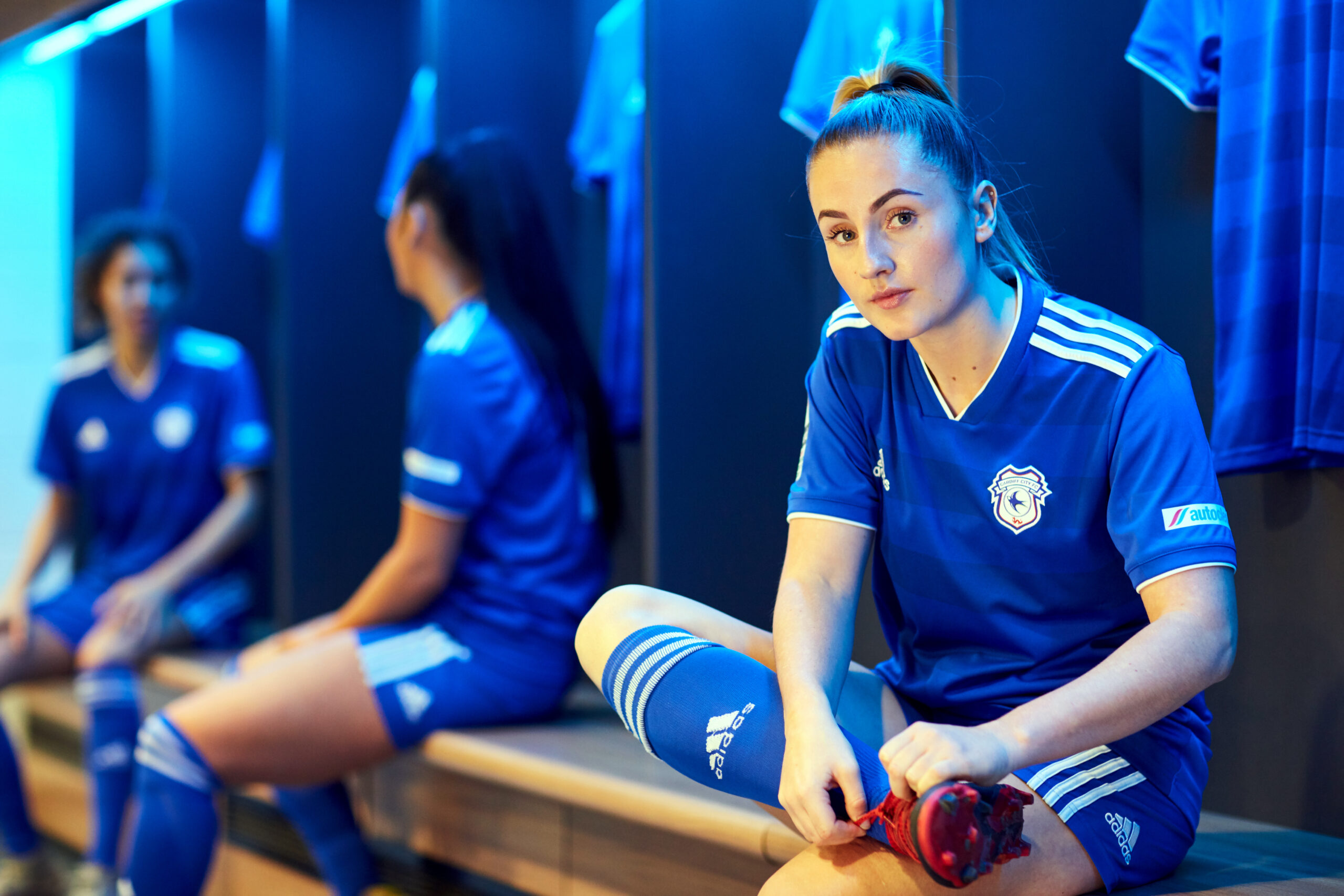 commercial-portrait-of-female cardiff-city-football-player-for-product-launch-photography-campaign